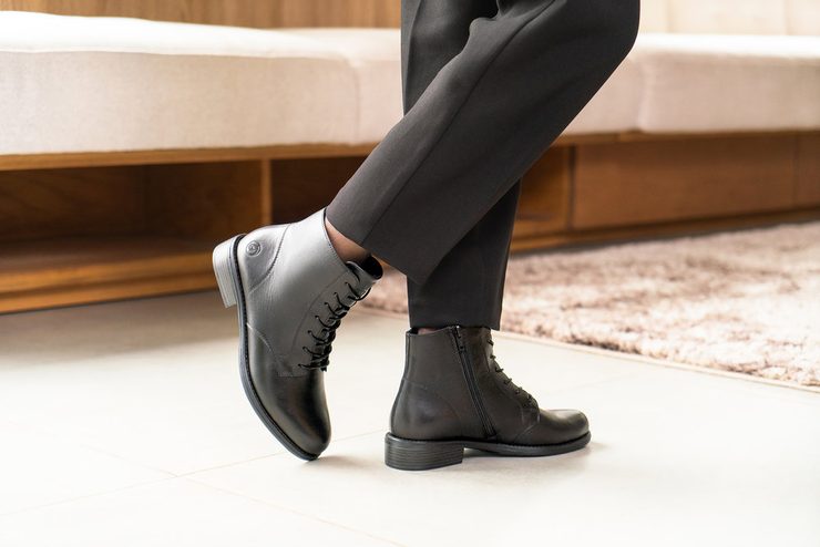 Remonte elegantní kotník šněrovací černý D0F73-01