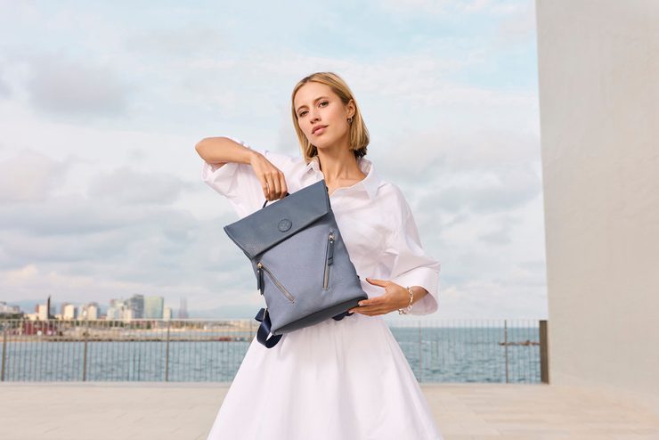 Rieker modrý batoh s klopou H1318-14