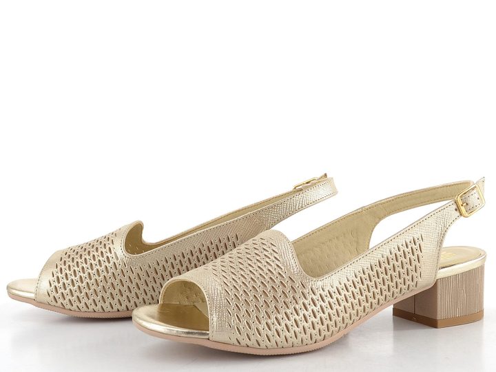 Barton metalické sandály na podpatku světle zlaté 25142