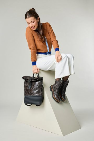 Rieker městský batoh s vrchní sponou a leopardím vzorem H1426-25