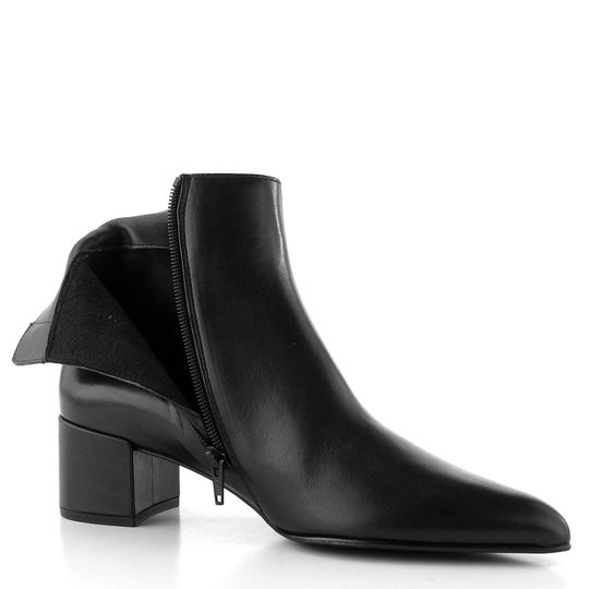 Högl elegantní hladký kotník na podpatku černý 0-104703-0100