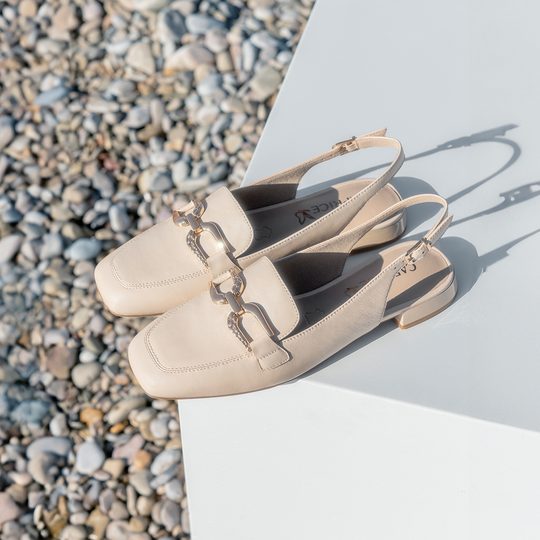 Caprice baleríny s volnou patou Cream Perlato 9-29400-44