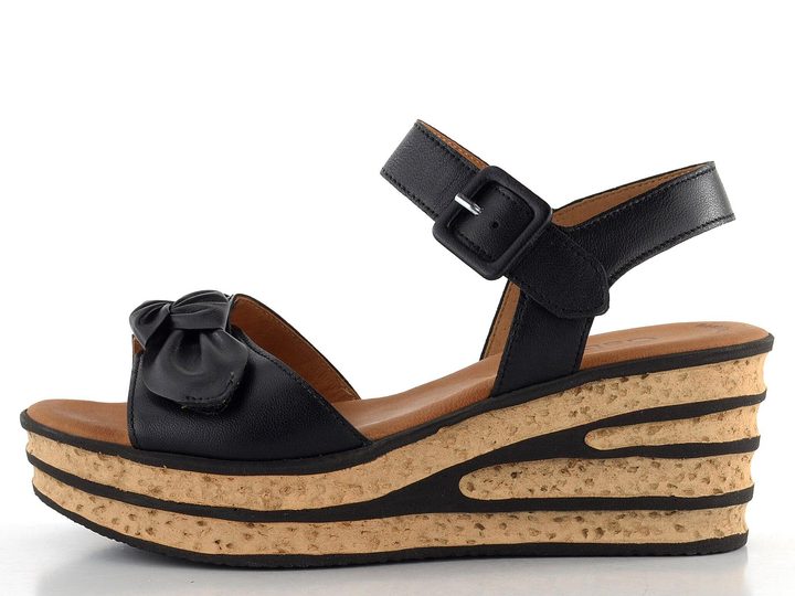 Gabor sandále na kline čierne 64.653.27