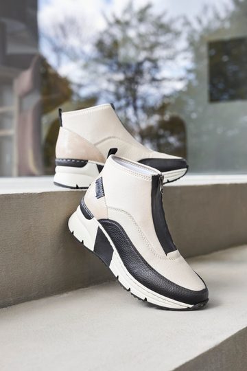 Rieker sportovnější kotník na klínu černý/krémový N6352-60