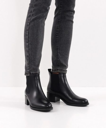 Tamaris kožený chelsea kotník black 1-25026-41