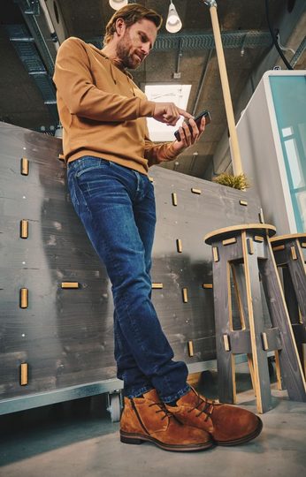 Bugatti členková obuv koňaková 331-7823D-1400