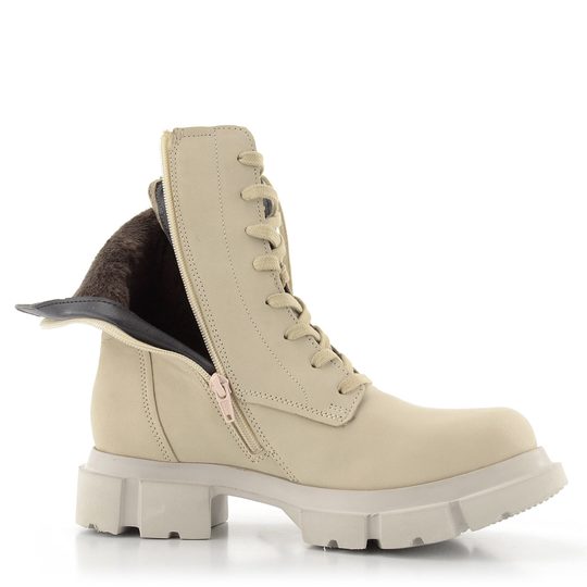 Bugatti kotník na hrubé podešvi vyšší Offwhite 411-A0W30-3500