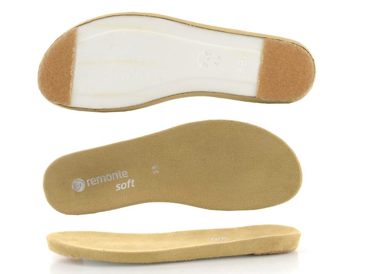 Remonte šľapky na platforme čierno-zlaté D0Q50-02