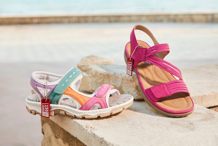 Rieker růžové sandály s gumičkami 64870-31