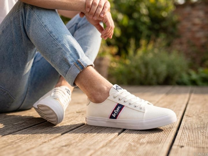 Lee Cooper bílé tenisky LCW-24-02-2143MC