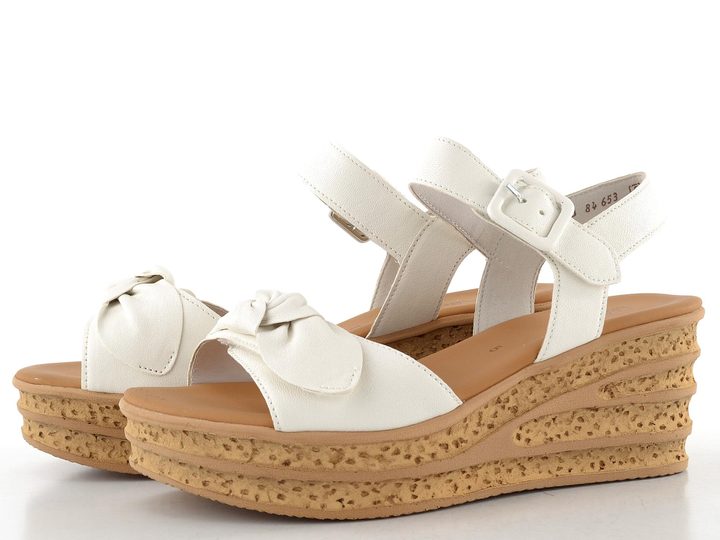 Gabor sandály na klínu latte 84.653.20