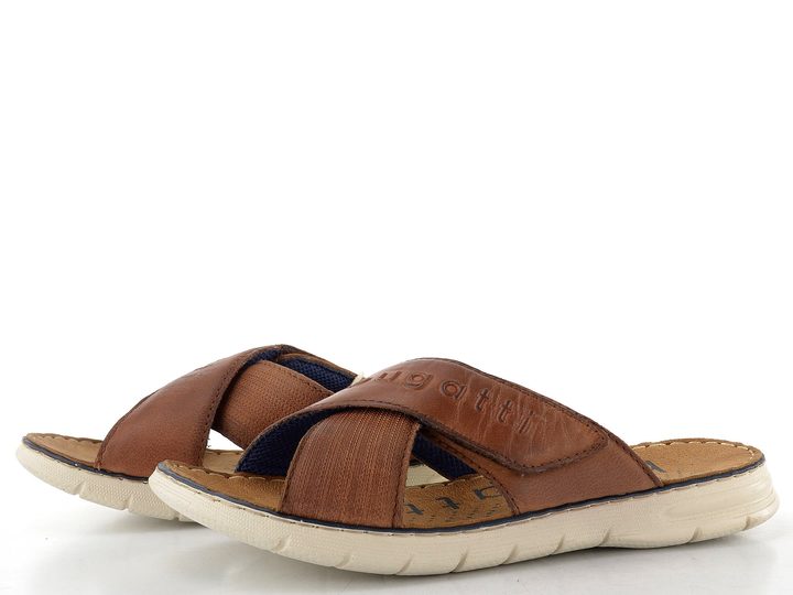 Bugatti hnedé pánske krížené šľapky so suchým zipsom 311-A3282-3500