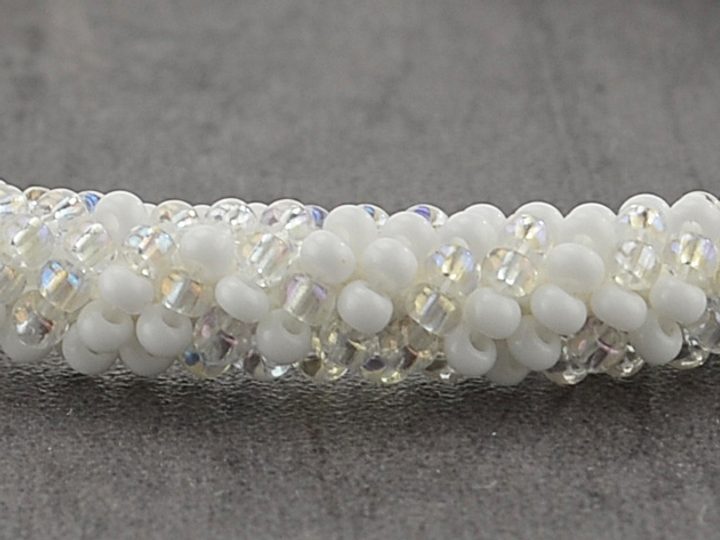 Náhrdelník rokajl bílý