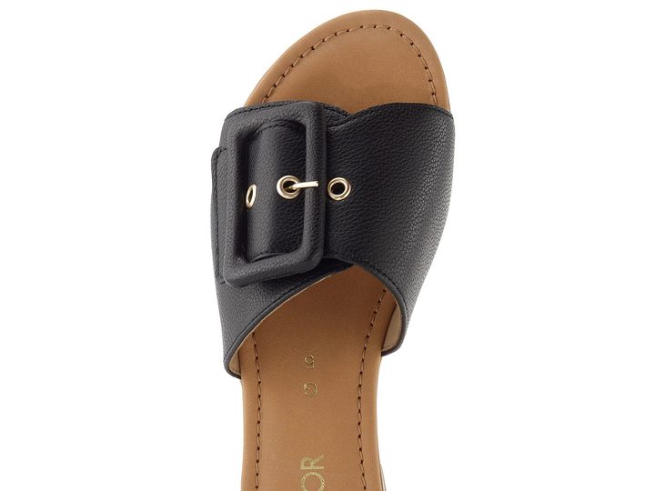 Gabor luxusní nízké pantofle se sponou schwarz 82.791.57