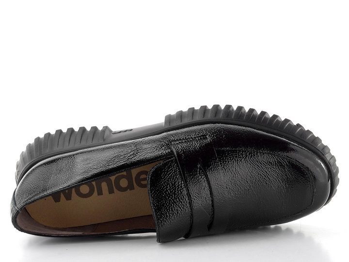 Wonders lakované slip-on polobotky negro A-4402