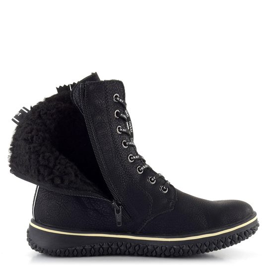 Rieker kotník s ozdobným nápisem černý Z4218-00