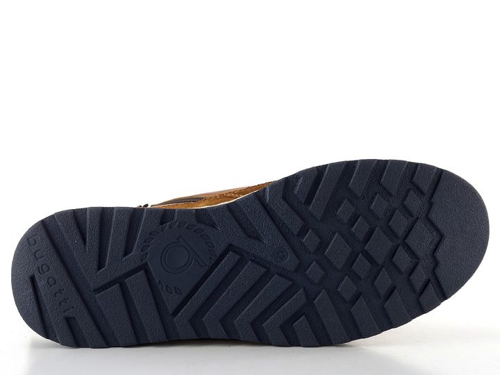 Bugatti šněrovací pánský kotník hnědý 325-79438-3500