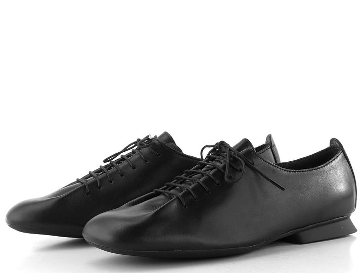 Camper šněrovací polobotky Casi black K201802-001