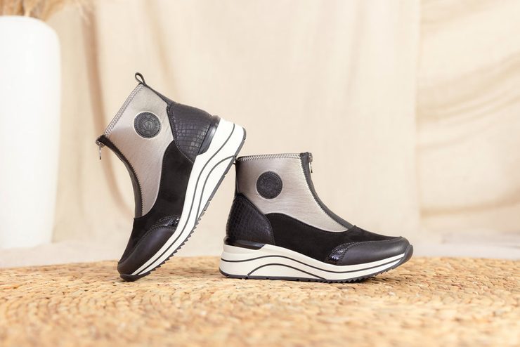 Remonte nazúvacia členková obuv čierna/strieborná D0T78-03