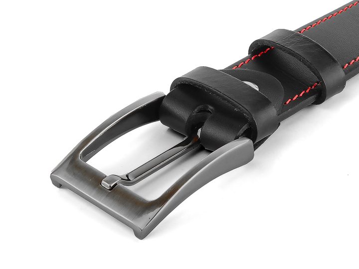 Černý kožený opasek s červeným štepem 32 mm