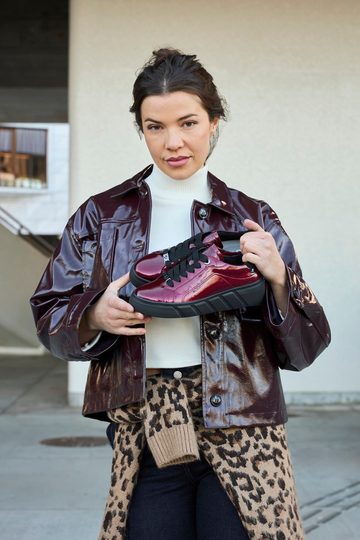 Rieker Sport dámské lakované tenisky cherry/schwarz W2601-35