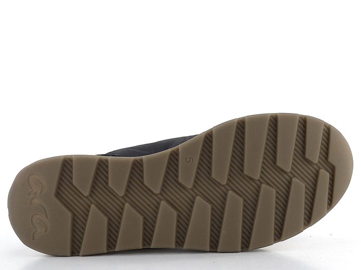 Ara širšie tenisky s pružinou na priehlavku New York Schwarz 12-25104-01