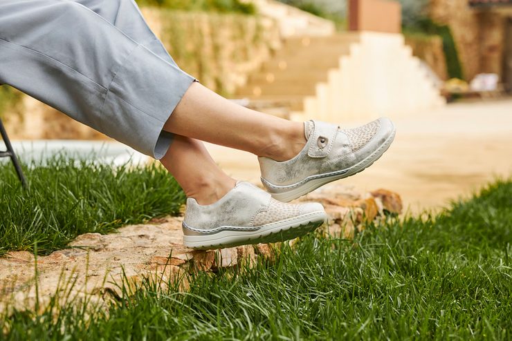 Rieker poltopánky na suchý zips metalické 48951-90