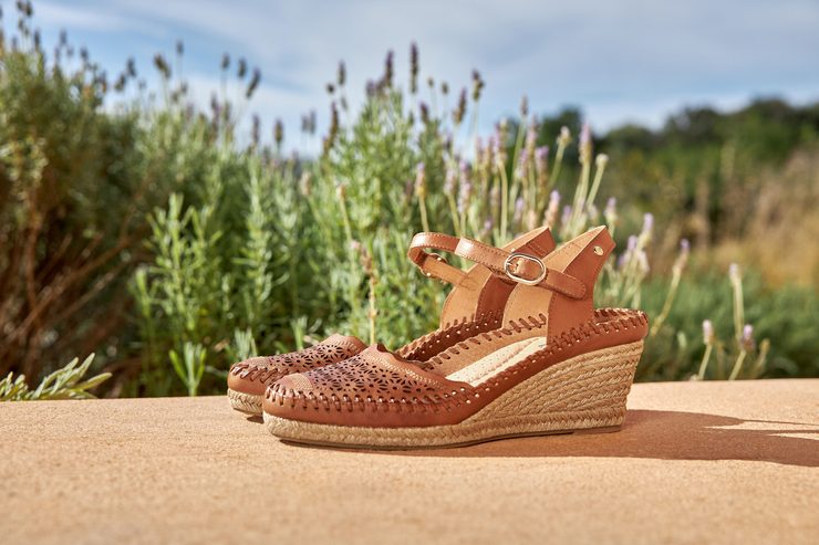 Pikolinos sandály na klínu Vila Brandy W9Y-1508