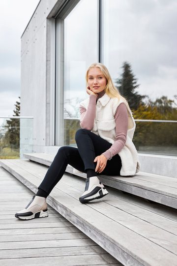 Rieker sportovnější kotník na klínu černý/krémový N6352-60