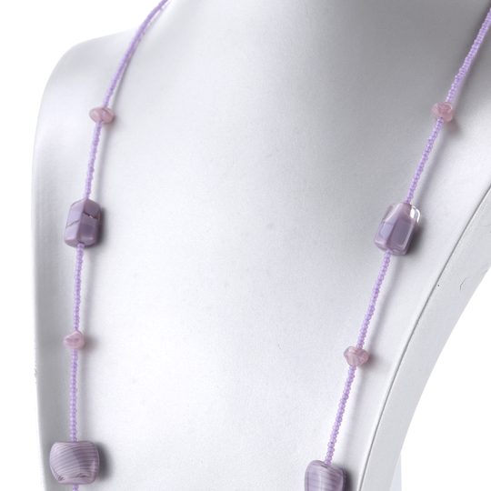 Náhrdelník ze skleněných kamenů a rokajlů světle fialový