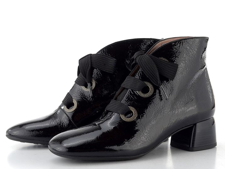 Hispanitas lakovaný šněrovací kotník na podpatku Varsovia black HI265052