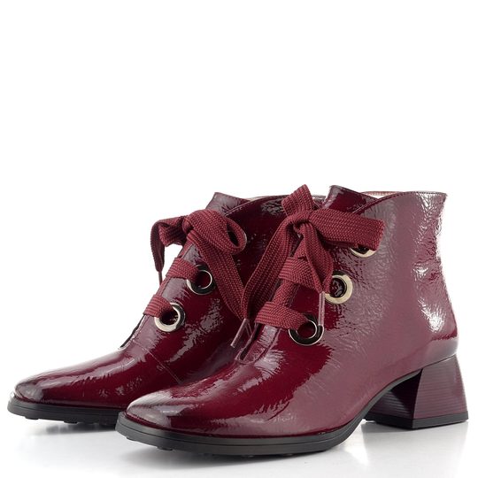 Hispanitas lakovaný šněrovací kotník na podpatku Marsella wine HI254326