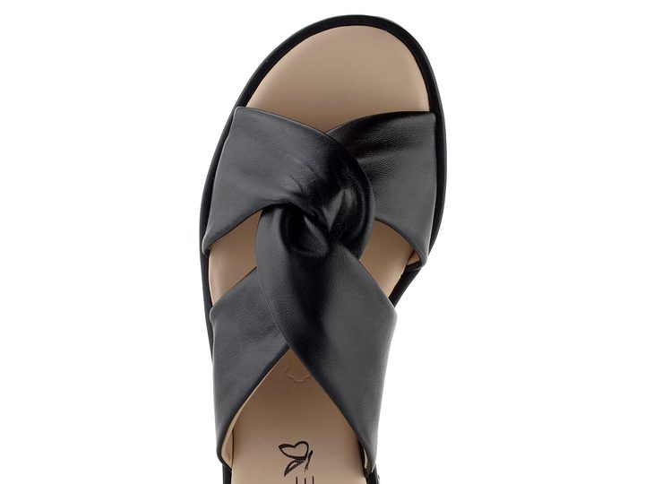 Caprice černé kožené pantofle 9-27100-42