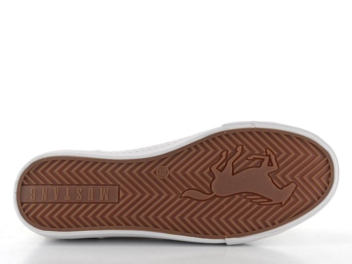 Mustang plátěné tenisky na platformě ivory 1376-308-243