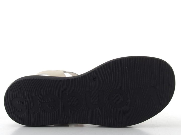 Wonders páskové sandály s nýtky latte AB-1567