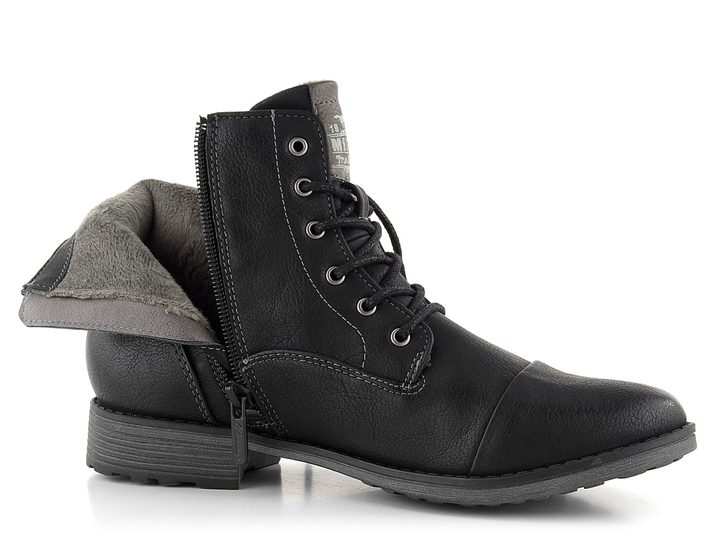 Mustang vyteplený kotník černý 1359-502-009