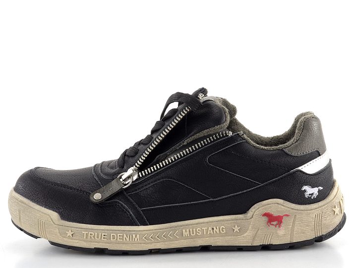 Mustang sportovnější polobotky černé 1290-307-009