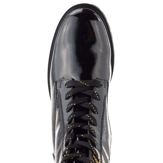 Gabor lakovaná čierna členková obuv 72.765.97