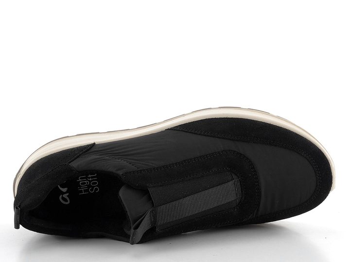 Ara širšie tenisky s pružinou na priehlavku New York Schwarz 12-25104-01