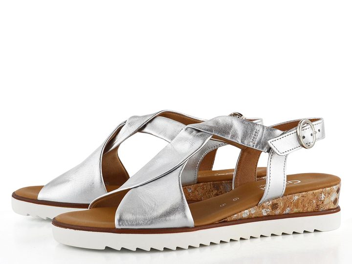 Gabor metalické sandály na klínu Silber 62.751.10