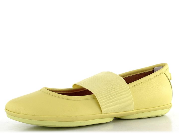 Camper baleríny s páskem světle žluté 21595-260