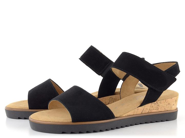 Gabor čierne semišové sandále na kline 22.750.47