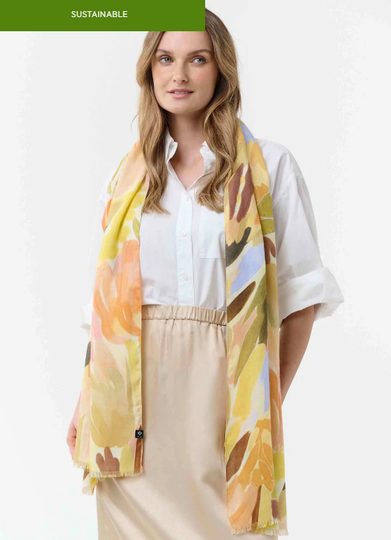 Fraas lehký udržitelný šál s květinovým motivem žlutý 645032-266