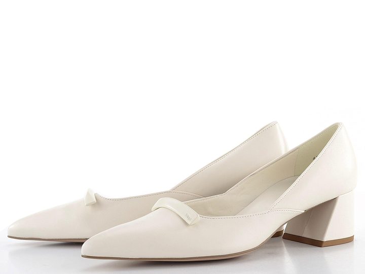 Högl lodičky na širokom podpätku Creme 8-104510