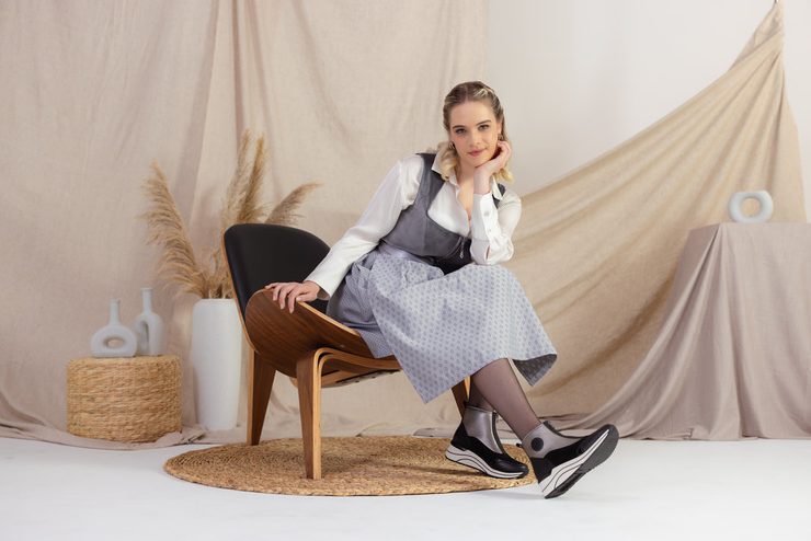 Remonte nazúvacia členková obuv čierna/strieborná D0T78-03