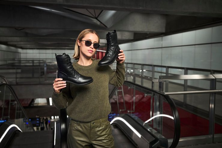 Rieker šněrovací kotník černý 75430-00