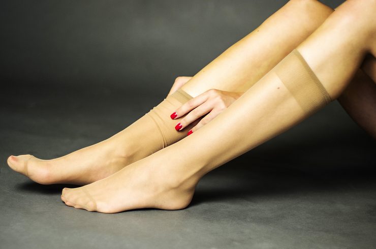 Jemné parfémované podkolenky s elastanem beige 17 DEN 2 páry/balení