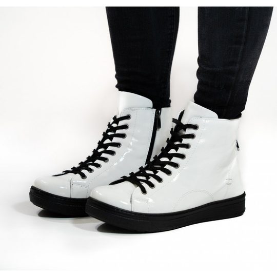 Looke lakovaný bílý kotník Domenique L0770-30