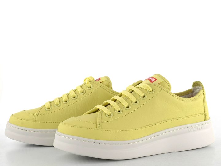 Camper žluté dámské polobotky na platformě K201626-013