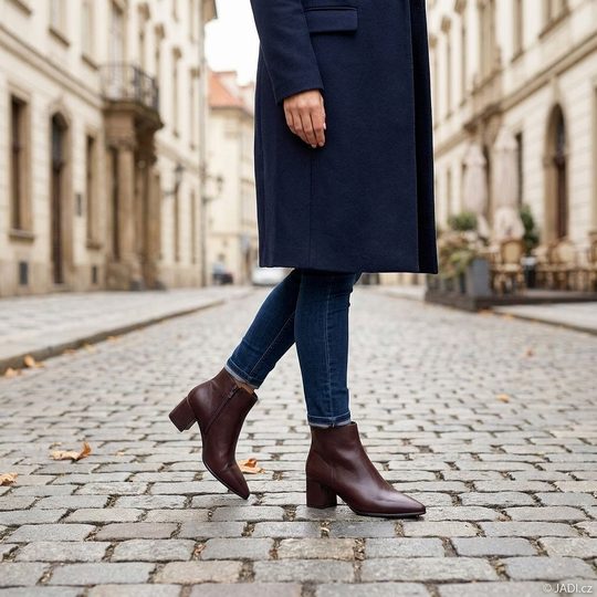 Tamaris elegantní kotník na podpatku merlot 1-25023-47